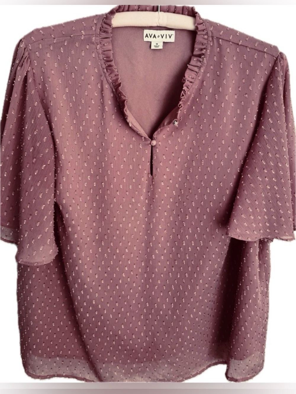 Ava & Viv Mauve Textured Blouse 1X | Ruffle Neck Flowy Feminine Blouse -Size 1X